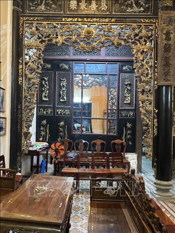 Sau nhiều thăng trầm của lịch sử, cho đến nay, ngôi nhà vẫn được gìn giữ khá nguyên vẹn và trở thành biểu tượng cho một nền kiến trúc độc đáo hàng trăm năm trước. Ảnh: Hồng Nhung - TTXVN 