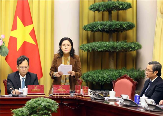 Deputy Minister of Culture, Sports and Tourism Trinh Thi Thuy speaks at the press conference. VNA Photo: An Đăng