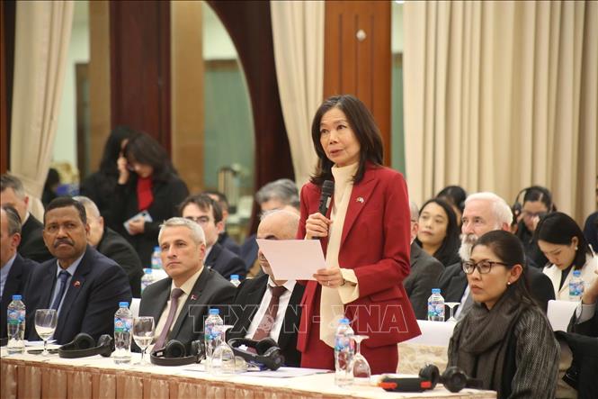 Điều phối viên thường trú của Liên hợp quốc tại Việt Nam Pauline Tamesis phát biểu trao đổi tại buổi thông báo. Ảnh: Việt Đức - TTXVN