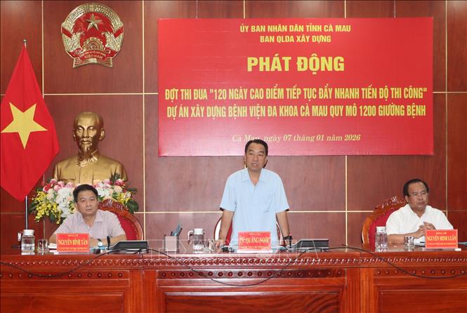 Chủ tịch UBND tỉnh Cà Mau Lữ Quang Ngời phát biểu. Ảnh: Tuấn Phi - TTXVN