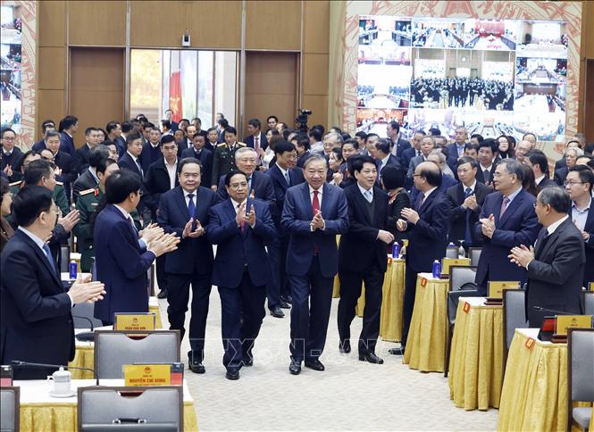 Tổng Bí thư Tô Lâm và các đồng chí lãnh đạo Đảng, Nhà nước dự Hội nghị. Ảnh: Thống Nhất – TTXVN