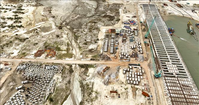 UBND tỉnh Quảng Trị yêu cầu Công ty cổ phần Liên doanh cảng quốc tế Mỹ Thủy khẩn trương phối hợp đo đạc, quy chủ diện tích 56 ha của giai đoạn 2 và 3, hoàn thành trong tháng 3/2026. Ảnh: Nguyên Linh-TTXVN