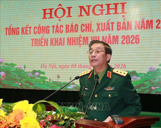 Thượng tướng Trương Thiên Tô, Phó Chủ nhiệm Tổng cục Chính trị QĐND Việt Nam phát biểu chỉ đạo  Ảnh: Trọng Đức - TTXVN