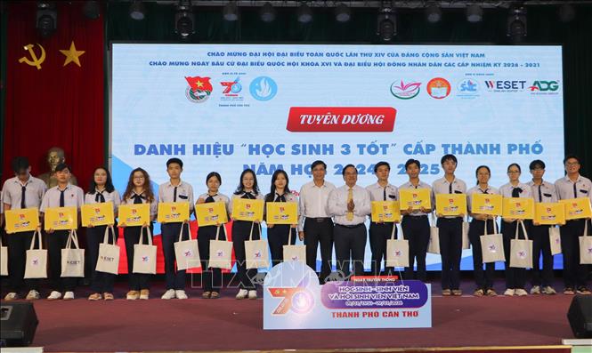  Học sinh đạt danh hiệu 