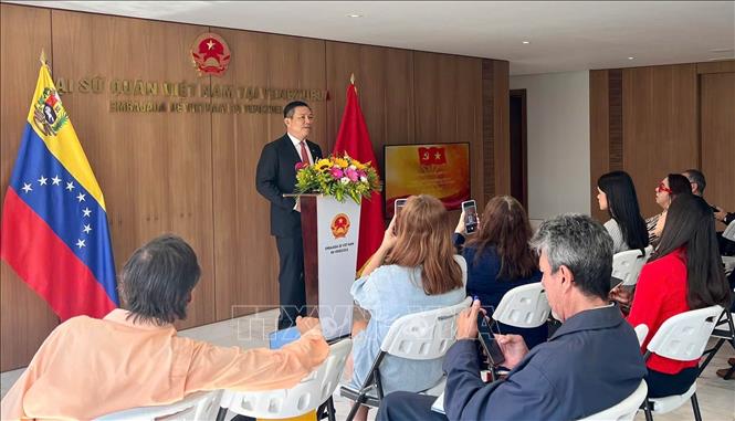 Quang cảnh cuộc gặp gỡ báo chí. Ảnh: TTXVN phát