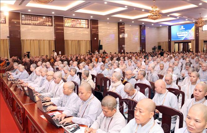 Hơn 700 tăng ni, phật tử tham dự lớp tập huấn. Ảnh: Xuân Khu-TTXVN