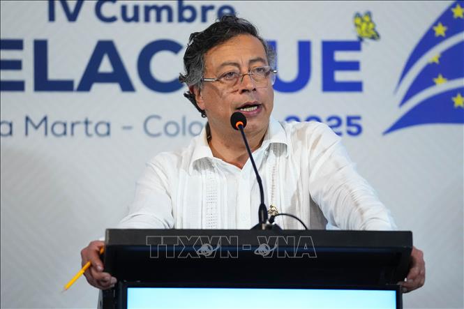 (Tư liệu) Tổng thống Colombia Gustavo Petro phát biểu tại một hội nghị ở Santa Marta, Colombia, ngày 9/11/2025. Ảnh: THX/TTXVN