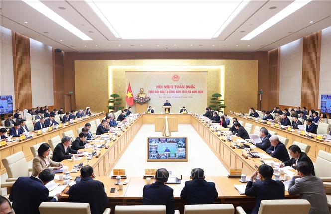 Hội nghị trực tuyến toàn quốc thúc đẩy đầu tư công năm 2025 và năm 2026. Ảnh: Dương Giang-TTXVN
