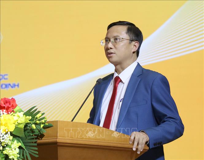 Ông Bùi Văn Khiết, Phó Giám đốc Sở Giáo dục và Đào tạo tỉnh Ninh Bình phát biểu tổng kết cuộc thi. Ảnh: Thuỳ Dung - TTXVN