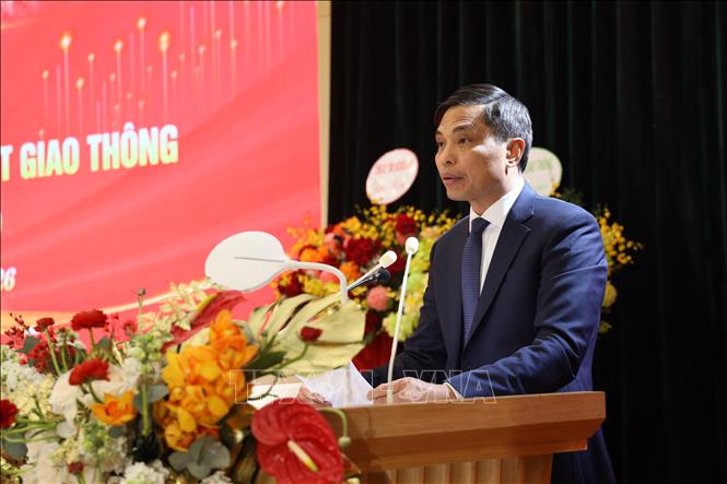 Ông Vũ Văn Diện, Phó Chủ tịch Thường trực UBND tỉnh Quảng Ninh phát biểu. Ảnh: Đức Hiếu - TTXVN