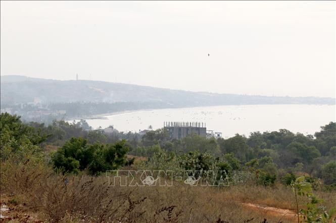 Phường Mũi Né (Lâm Đồng) có nhiều dự án đầu tư ngoài ngân sách chưa triển khai do vướng quy hoạch, đất đai. Ảnh: Nguyễn Thanh - TTXVN