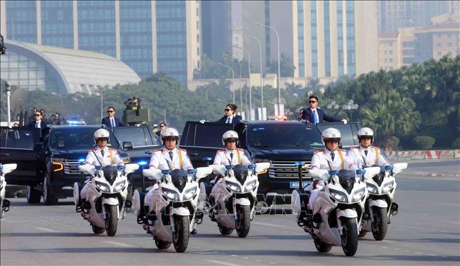 Khối xe bảo vệ, hộ tống Lãnh đạo Đảng, Nhà nước và đoàn khách quốc tế tham gia diễu hành phương tiện đặc chủng của Bộ Công an. Ảnh: Phạm Kiên - TTXVN