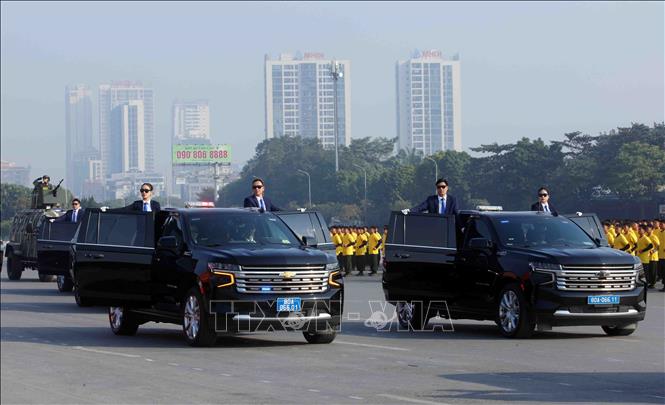 Khối xe bảo vệ, hộ tống Lãnh đạo Đảng, Nhà nước và đoàn khách quốc tế tham gia diễu hành phương tiện đặc chủng của Bộ Công an. Ảnh: Phạm Kiên - TTXVN