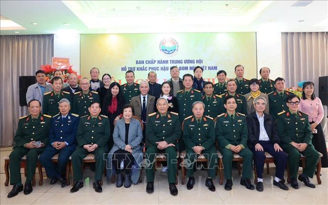 Các đại biểu chụp ảnh chung. Ảnh: Tuấn Anh - TTXVN