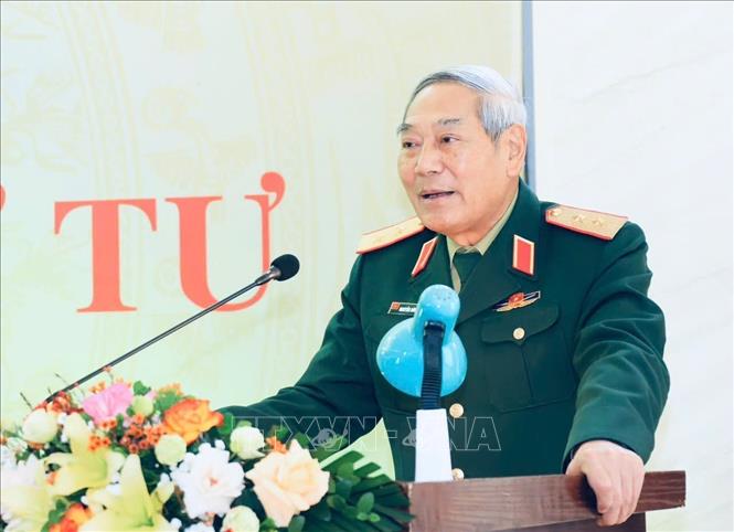 Trung tướng Nguyễn Đức Soát, Chủ tịch Trung ương Hội Hỗ trợ khắc phục hậu quả bom mìn Việt Nam phát biểu. Ảnh: Tuấn Anh - TTXVN