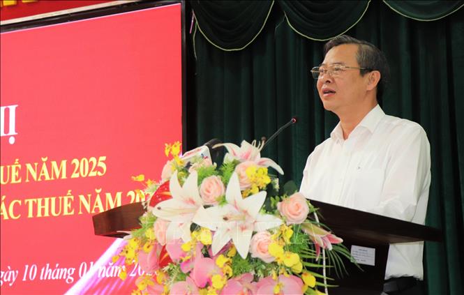 Chủ tịch UBND thành phố Cần Thơ Trương Cảnh Tuyên phát biểu chỉ đạo hội nghị. Ảnh: Thu Hiền – TTXVN