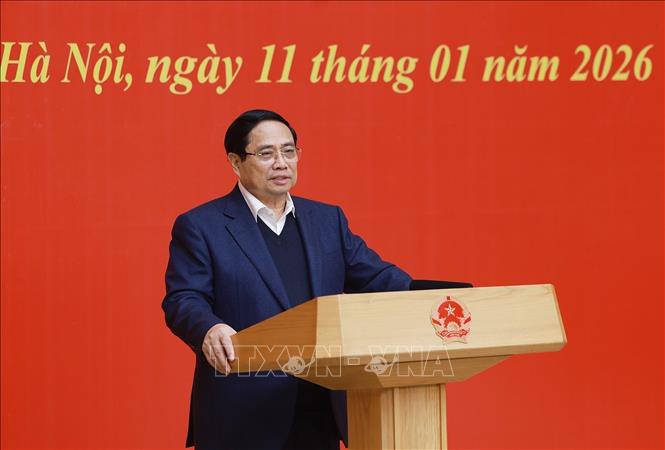 Prime Minister Pham Minh Chinh chairs the conference. VNA Photo: Dương Giang