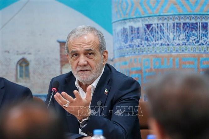 Tổng thống Iran Masoud Pezeshkian. Ảnh: IRNA/TTXVN
