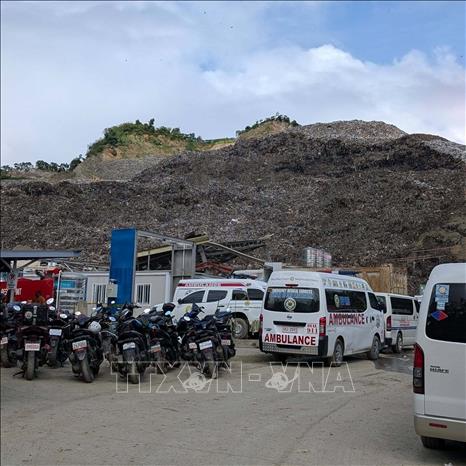 Hiện trường vụ lở bãi chôn lấp rác ở thành phố Cebu, Philippines ngày 9/1/2026. Ảnh: THX/TTXVN