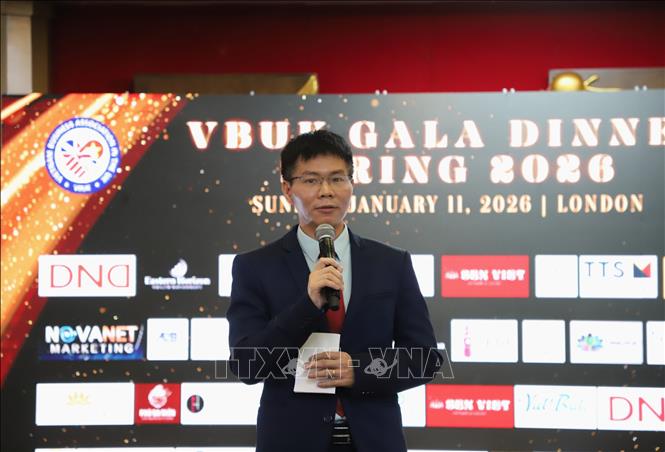 Ông Đào Quyền Trưởng, Tham tán, đại diện Đại sứ quán Việt Nam tại Anh, phát biểu tại sự kiện. Ảnh: Hữu Tiến - PV TTXVN tại Anh