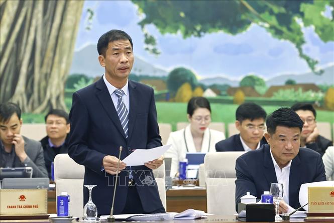 Phó Viện trưởng Viện Kiểm sát nhân dân tối cao Nguyễn Duy Giảng phát biểu. Ảnh: Doãn Tấn - TTXVN 