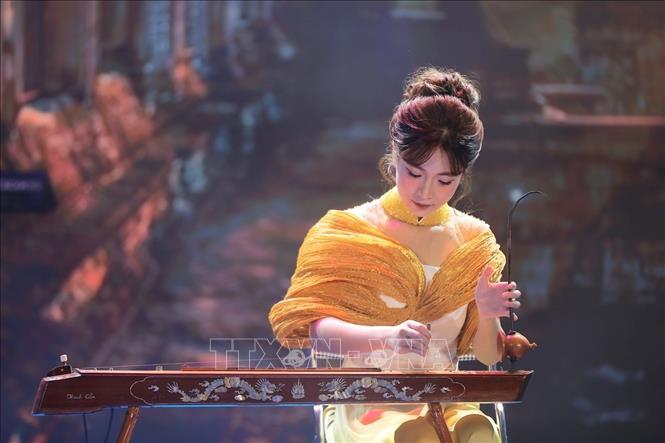 Phần thi của thí sinh Trần Bảo Linh, trường THPT Nguyễn Bỉnh Khiêm. Ảnh: Minh Quyết - TTXVN