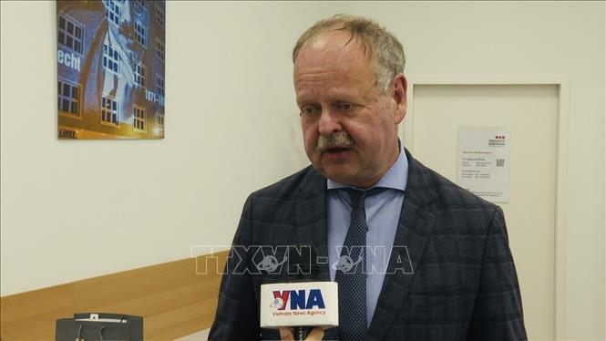 Đồng Trưởng Ban đối ngoại Đảng Cánh tả Đức, ông Wulf Gallert. Ảnh: Thùy Linh - PV TTXVN tại Đức