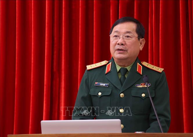 Thượng tướng, TS. Lê Huy Vịnh, Thứ trưởng Bộ Quốc phòng phát biểu khai mạc Hội thảo. Ảnh: Văn Điệp – TTXVN