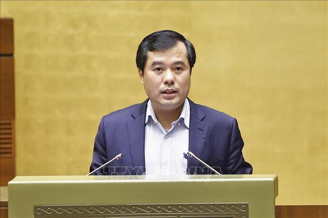 Phó Chủ nhiệm Văn phòng Quốc hội Nguyễn Mạnh Hùng phát biểu. Ảnh: Doãn Tấn - TTXVN