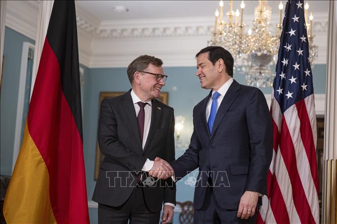 Ngoại trưởng Mỹ Marco Rubio (phải) và Ngoại trưởng Đức Johann Wadephul tại cuộc gặp ở Washington DC, Mỹ, ngày 12/1/2026. Ảnh: AA/TTXVN 