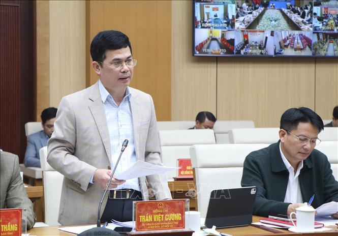 Đại biểu phát biểu tại buổi lễ. Ảnh: Nguyễn Văn Cảnh - TTXVN