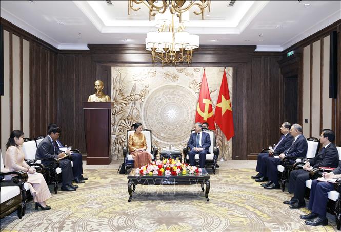 Tổng Bí thư Tô Lâm tiếp Đại sứ Vương quốc Campuchia tại Việt Nam Chea Kimtha. Ảnh: Thống Nhất - TTXVN