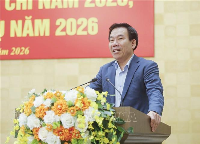 Trưởng Ban Tuyên giáo và Dân vận Tỉnh ủy Lào Cai Dương Đức Huy phát biểu kết luận tại hội nghị. Ảnh: TTXVN phát