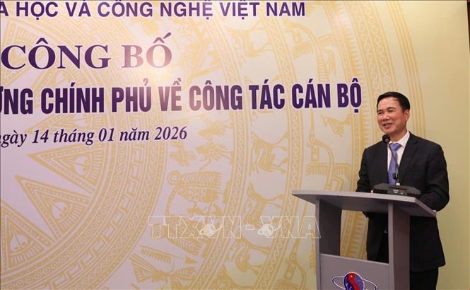 Ông Bùi Thế Duy, Ủy viên dự khuyết Ban Chấp hành Trung ương Đảng, tân Phó Chủ tịch Viện Hàn lâm Khoa học và Công nghệ Việt Nam phát biểu. Ảnh: Quyết Chiến - TTXVN