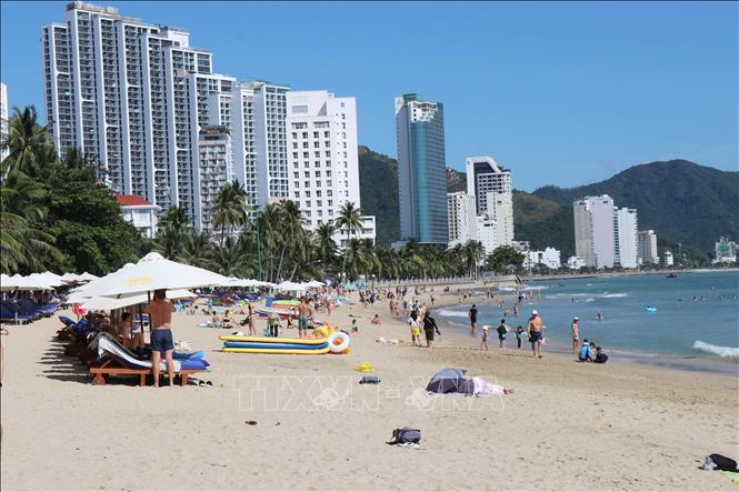 Khanh Hoa possesses outstanding advantages for developing coastal tourism, affirming its position as one of the leading localities in the country. VNA Photo: Nguyễn Thành