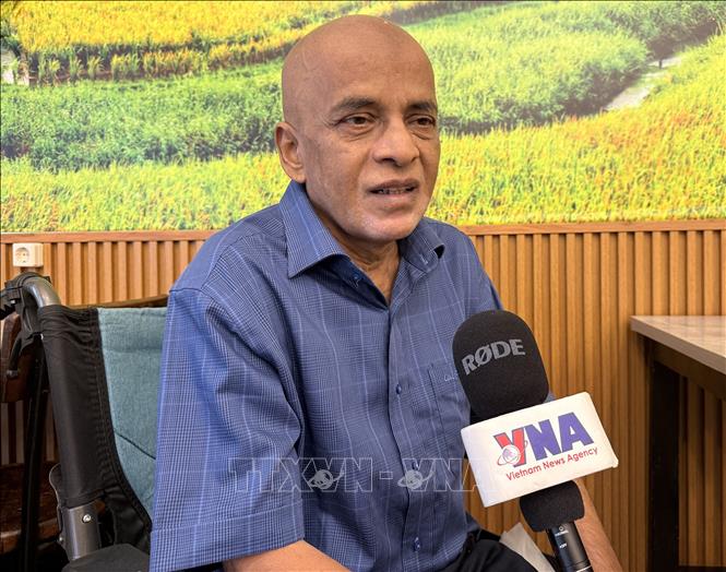 Ông Veeramalla Anjaiah, nhà nghiên cứu cao cấp của Trung tâm Nghiên cứu Đông Nam Á (CSEAS) tại Jakarta, trả lời phỏng vấn. Ảnh: Minh Thái - Phóng viên TTXVN tại Indonesia. 