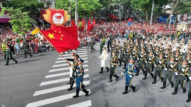 Khối Quân đội Trung Quốc diễu binh qua khu vực Cửa Nam trong Lễ kỷ niệm 80 năm Quốc khánh nước CHXHCN Việt Nam (Hà Nội, 9/2025). Ảnh: Vũ Sinh – TTXVN