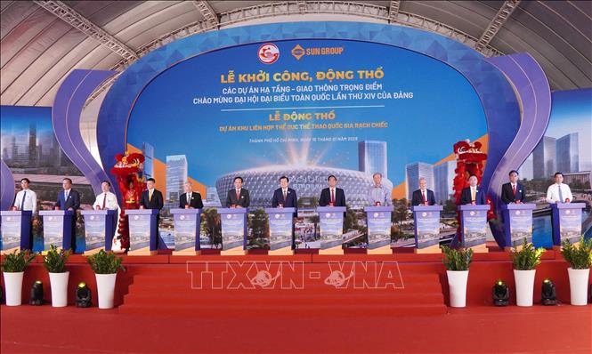 A view of the groundbreaking ceremony. VNA Photo: Trung Tuyến