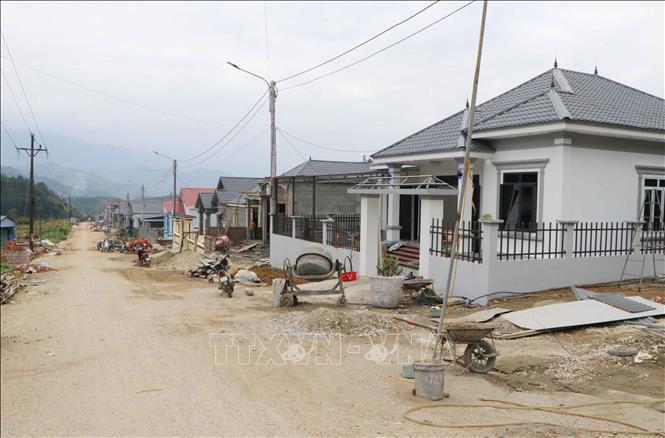 Khu tái định cư bản Hợp Nhất, xã Bản Bo (Lai Châu) đang khoác lên diện mạo mới. Ảnh: Nguyễn Oanh-TTXVN