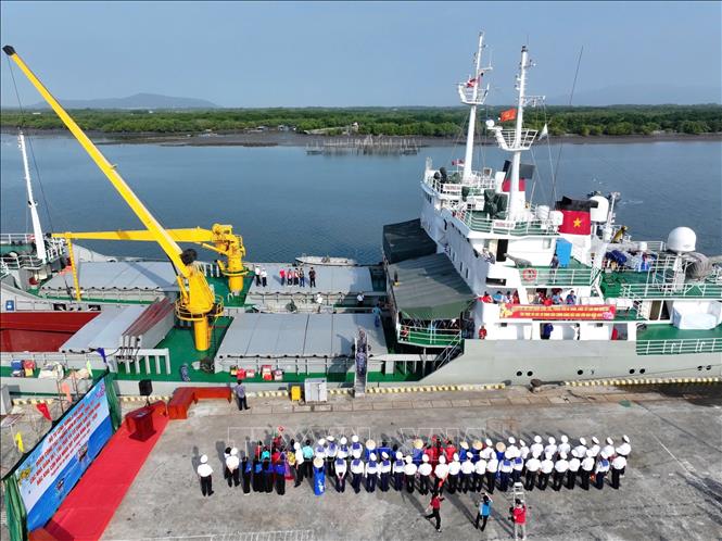 Quang cảnh buổi lễ tiễn Đoàn công tác. Ảnh: Đoàn Mạnh Dương-TTXVN