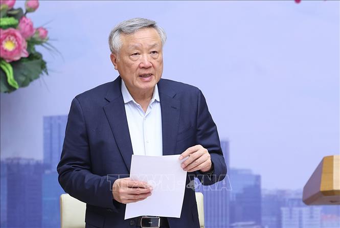 Phó Thủ tướng Thường trực Nguyễn Hòa Bình, Phó Trưởng ban Thường trực Ban Chỉ đạo Trung tâm Tài chính quốc tế tại Việt Nam điều hành phiên họp. Ảnh: Dương Giang-TTXVN