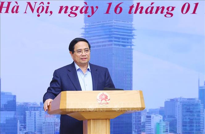 Thủ tướng Phạm Minh Chính chủ trì phiên họp thứ nhất của Ban Chỉ đạo Trung tâm Tài chính quốc tế tại Việt Nam. Ảnh: Dương Giang-TTXVN 
