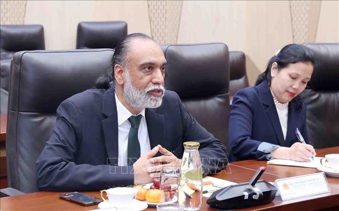 Ngài Amandeep Singh Gill, Phó Tổng Thư ký Liên hợp quốc, Đặc phái viên của Tổng Thư ký Liên hợp quốc về công nghệ phát biểu. Ảnh: Phạm Kiên - TTXVN