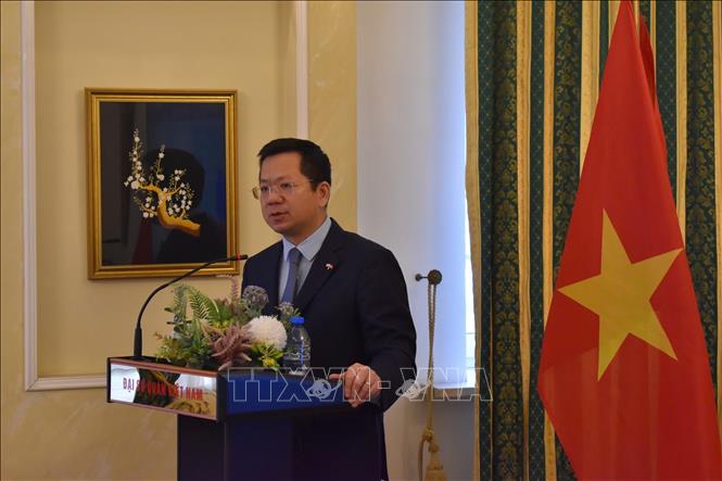 Đại sứ Việt Nam tại Ba Lan Hà Hoàng Hải phát biểu. Ảnh TTXVN phát