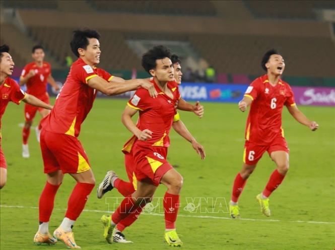 Minh Phúc số 21 ghi bàn ấn định tỷ số 3-2 cho U23 Việt Nam. Ảnh: Nguồn AFC/TTXVN phát

