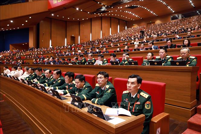 Đoàn đại biểu Đảng bộ Quân đội tham dự phiên họp trù bị Đại hội XIV của Đảng. Ảnh: TTXVN
