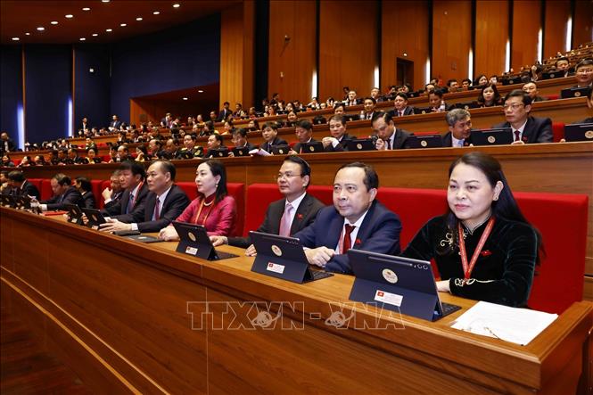 Đoàn đại biểu Đảng bộ tỉnh Ninh Bình dự phiên họp trù bị Đại hội XIV của Đảng. Ảnh: TTXVN