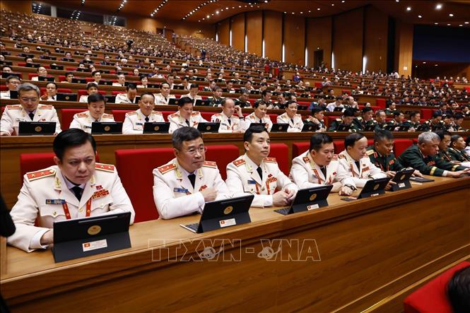 Đoàn đại biểu Đảng bộ Công an Trung ương tham dự phiên họp trù bị Đại hội XIV của Đảng. Ảnh: TTXVN