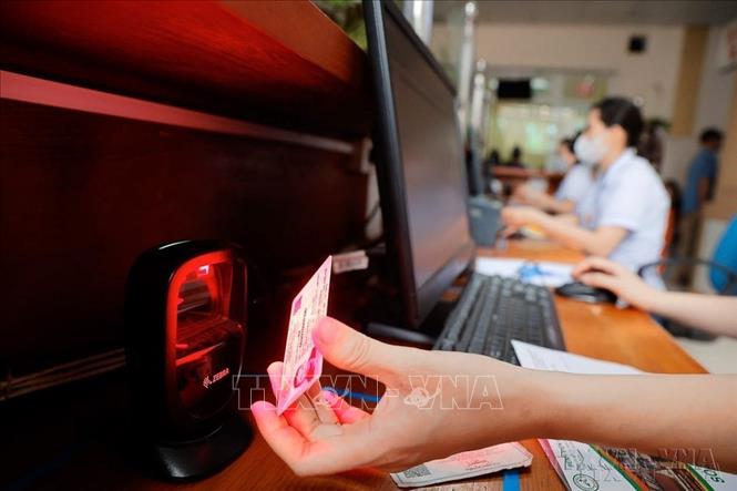 Bệnh viện Đa khoa tỉnh Hà Giang triển khai khám, chữa bệnh BHYT bằng thẻ CCCD gắn chip, đảm bảo nhanh chóng, thông tin chính xác. Ảnh: Minh Quyết – TTXVN