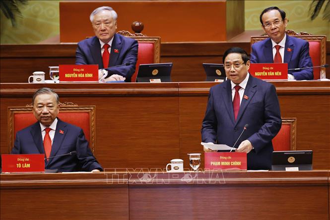 Đồng chí Phạm Minh Chính, Ủy viên Bộ Chính trị, Thủ tướng Chính phủ thay mặt Đoàn Chủ tịch điều hành phiên khai mạc Đại hội. Ảnh: TTXVN